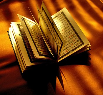 Opened Qur'an.jpg