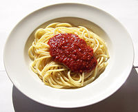 Mirácoli noodles with sauce.jpg